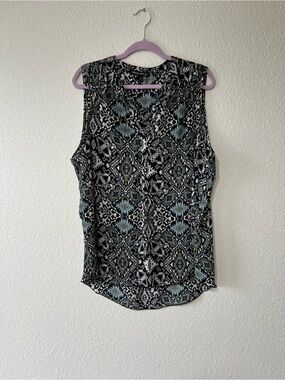 Living Doll Los Angeles Plus 1X Sleeveless Top Black Gray Aztec Western Print